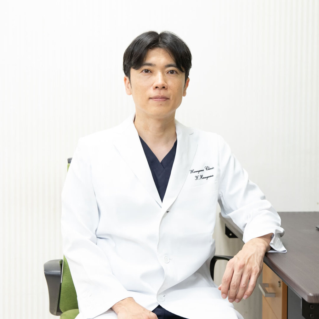 ハムラ法の説明をしている医師