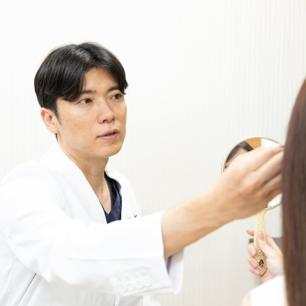 眼瞼下垂の診察